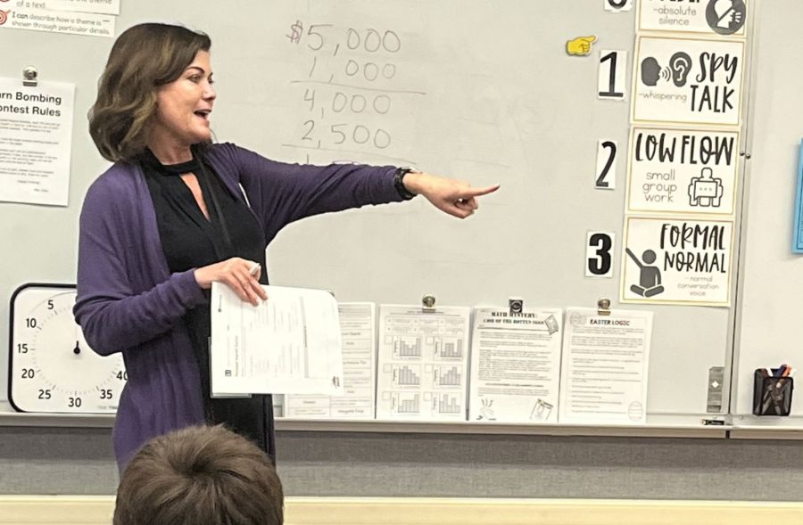 arb volunteer laurel sykes presenting for teach children to save at local schools